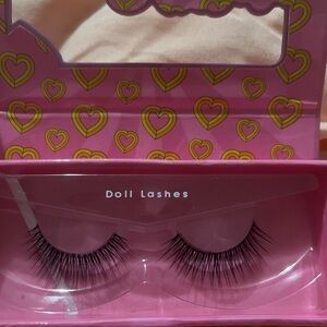 ⭐️Host Pickx2⭐️Barbie lashes